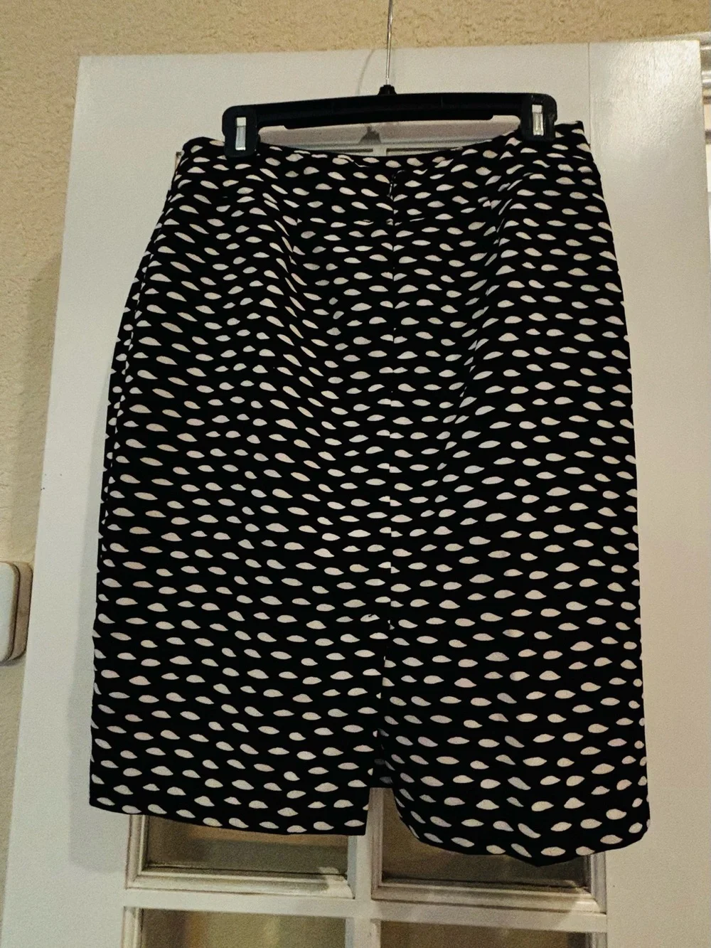 Nine West Black Pencil Skirt with White Leaf Print